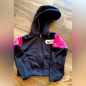 Nike dri-fit hoodie size 3T